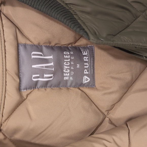NWOT Mens GAP Recycled Quilted Bomber Jacket Army Green- Medium - Picture 4 of 6